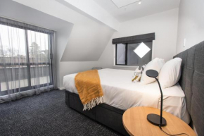 Гостиница Hotel Give  Крайстчерч